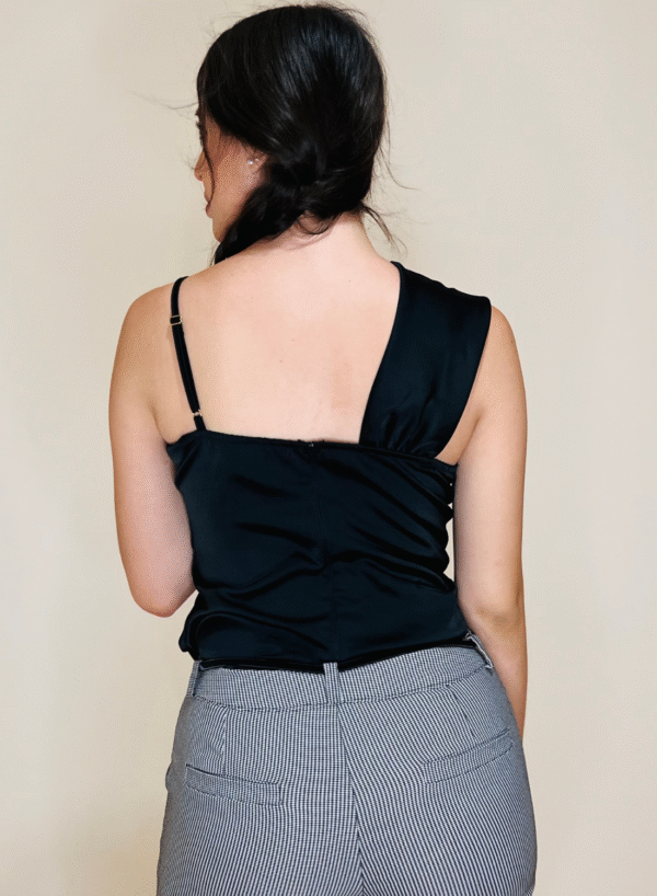 BLUSAS NUEVAS (5) Blusa Herraje
